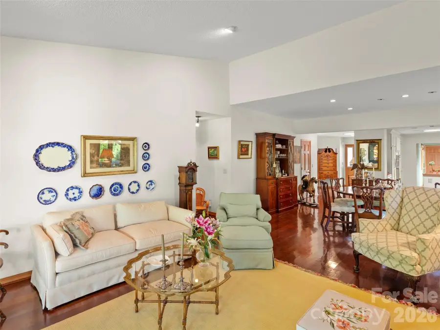 20 Clubside Drive, Asheville, NC 28804 - #3