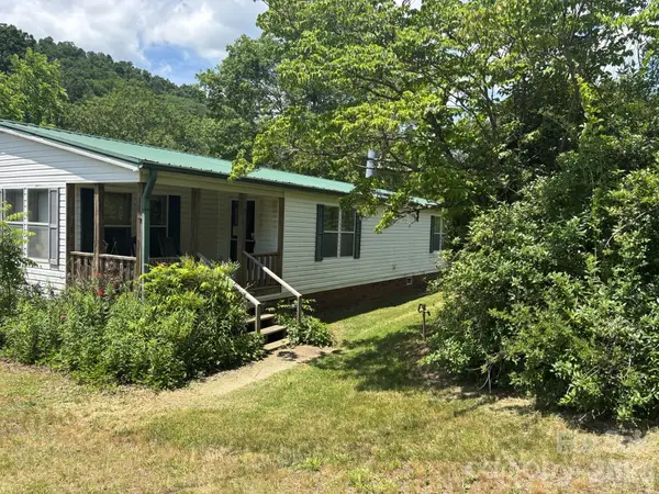 130 Wid Smith Road, Burnsville, NC 28714