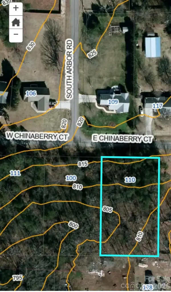 000 E Chinaberry Court, Mocksville, NC 27028