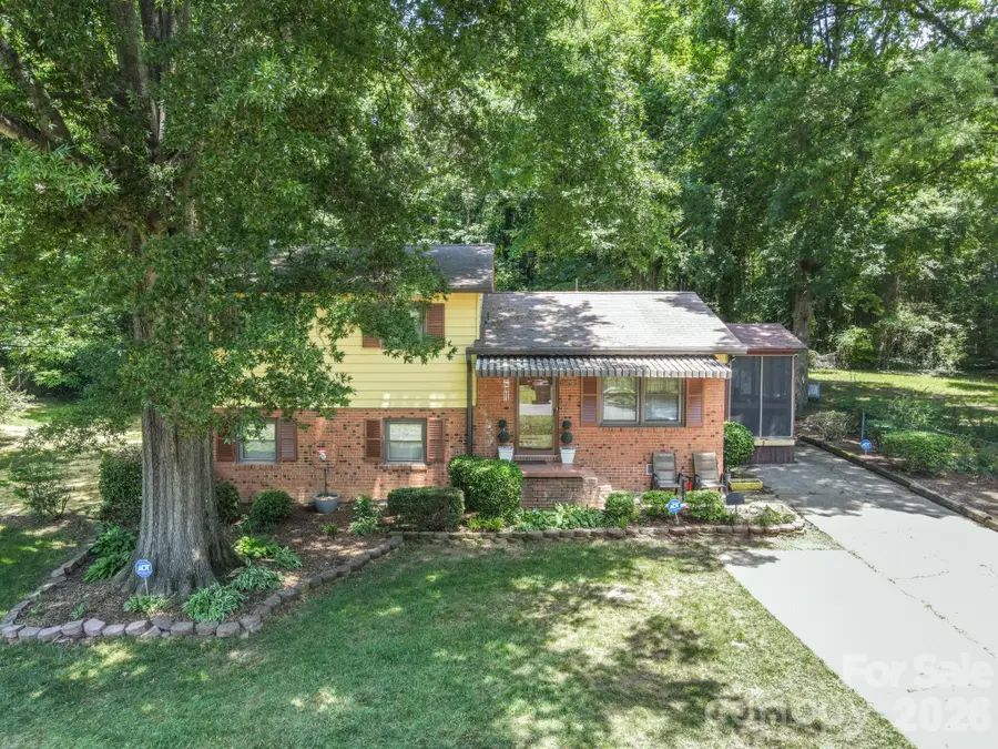 1505 Kingston Drive, Kannapolis, NC 28083 - #2