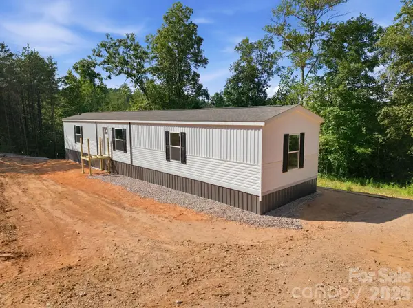 7499 Virginia Ridge, Connelly Springs, NC 28612