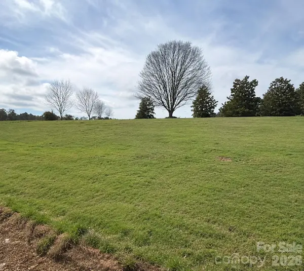 678 Old Stage Road, Edgefield, SC 29824
