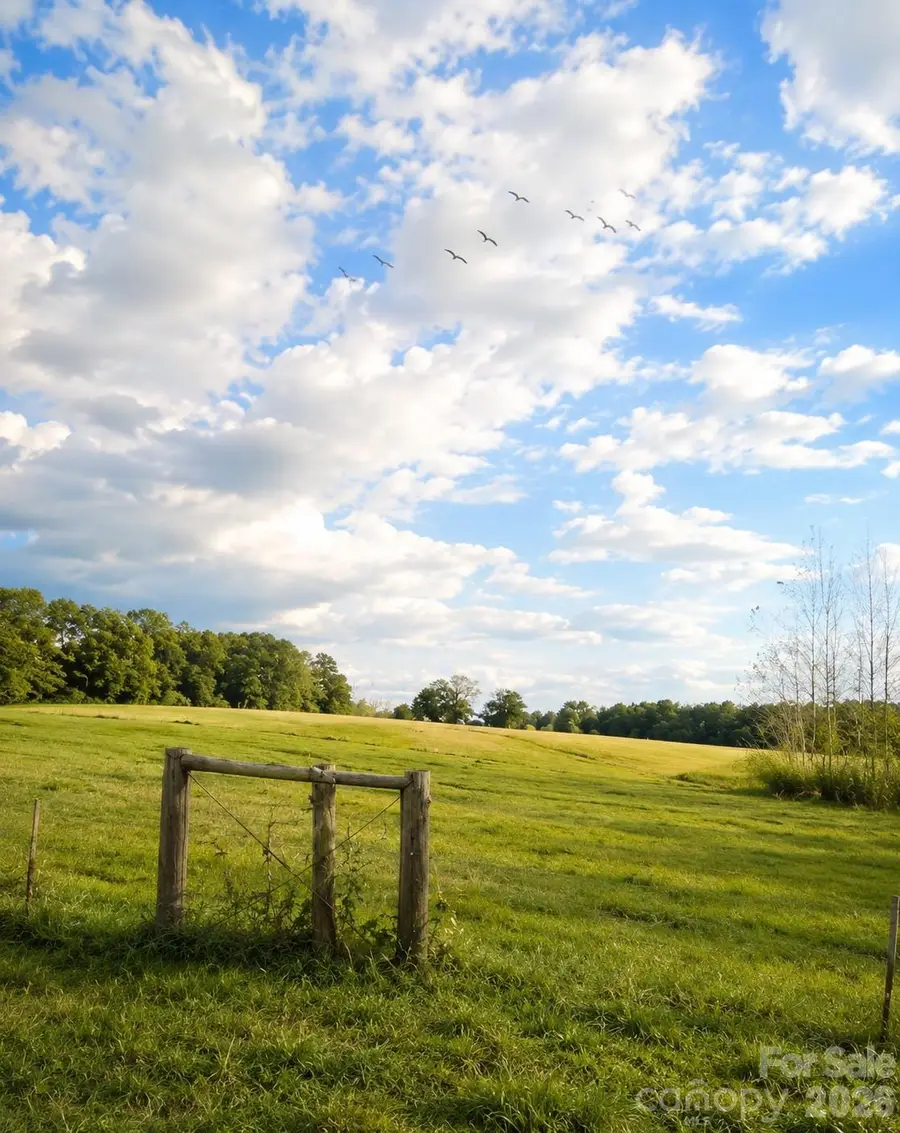 678 Old Stage Road, Edgefield, SC 29824 - #3
