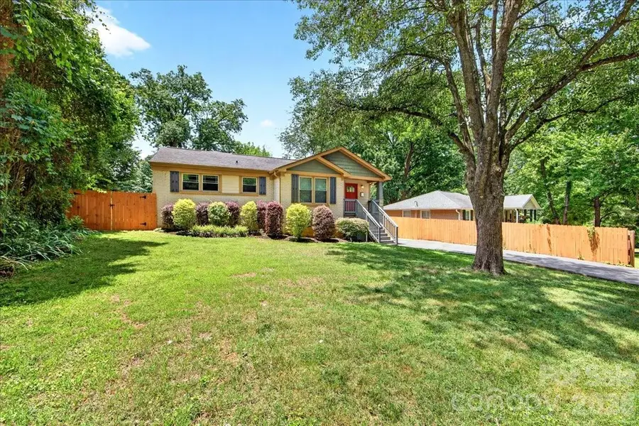 2120 Dalehurst Drive, Charlotte, NC 28205 - #2