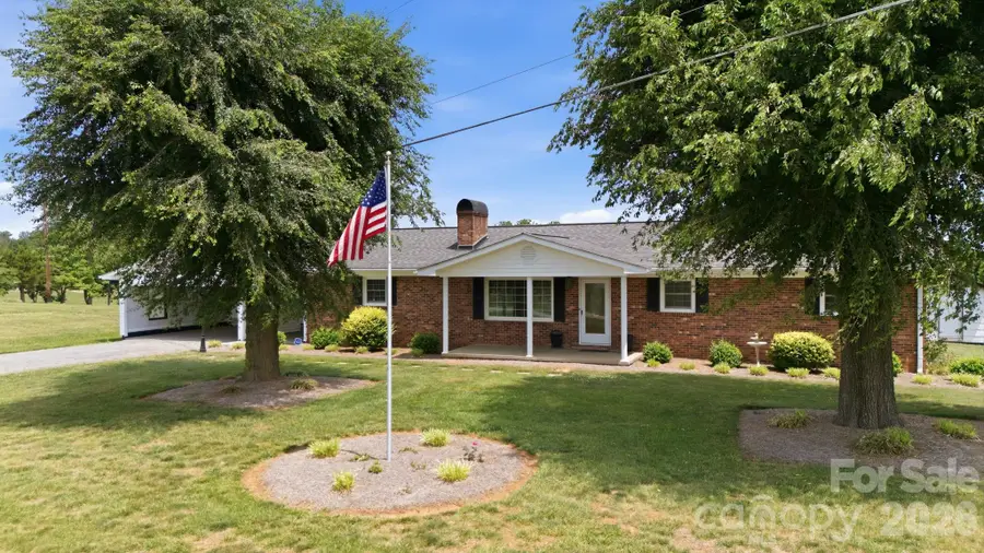 1913 Nebo Road, Boonville, NC 27011 - #2