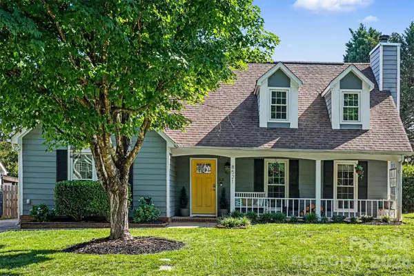 8521 Milton Morris Drive, Charlotte, NC 28227