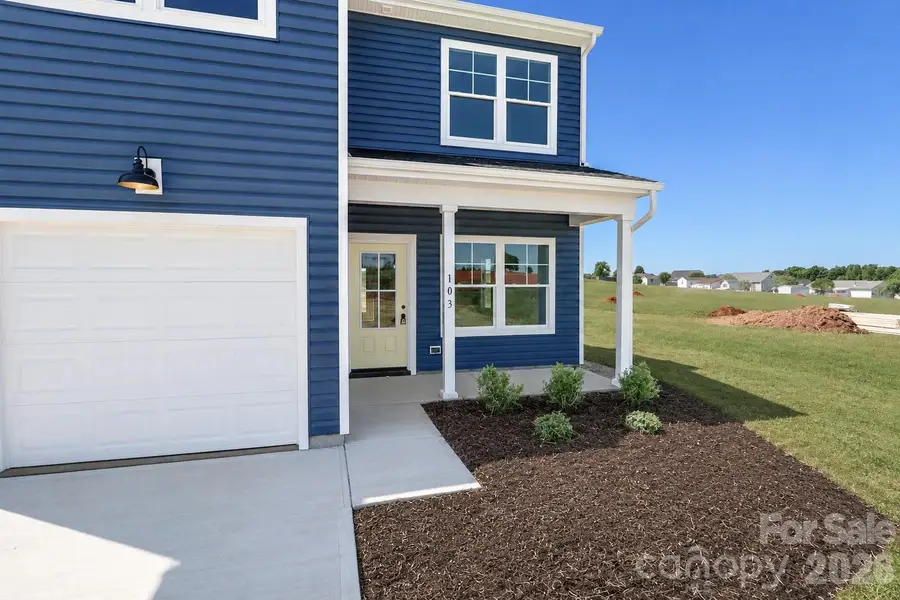 103 Sixth Avenue Se, Hildebran, NC 28602 - #2