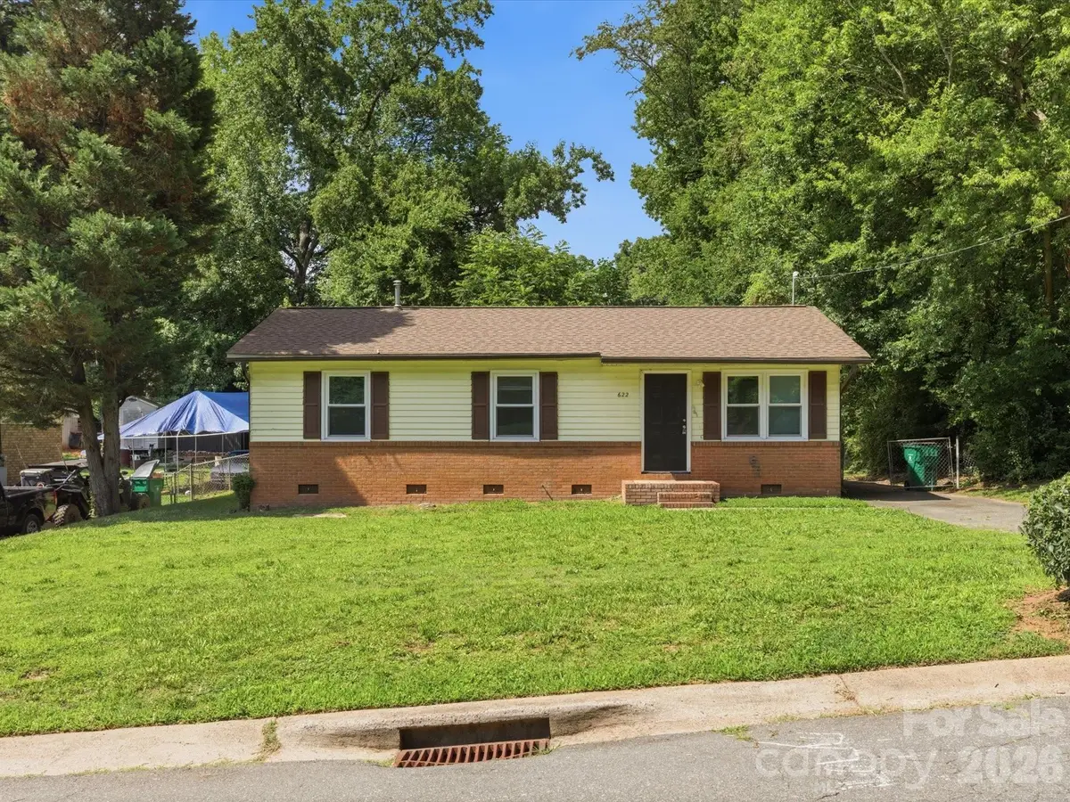 622 Dunbrook Lane, Charlotte, NC 28217 - #1