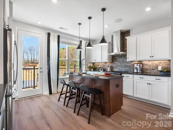 5513 Swaling Street, Charlotte, NC 28217