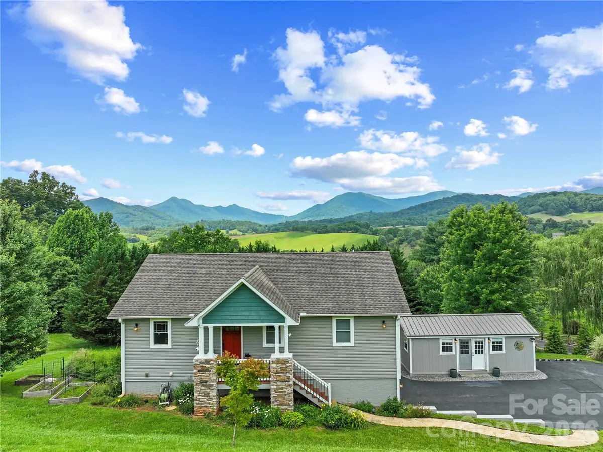 34 Justice Drive, Leicester, NC 28748 - #1