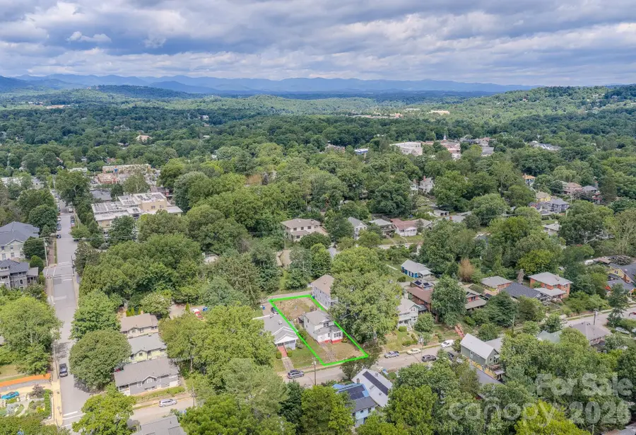 49 Madison Avenue, Asheville, NC 28801 - #2