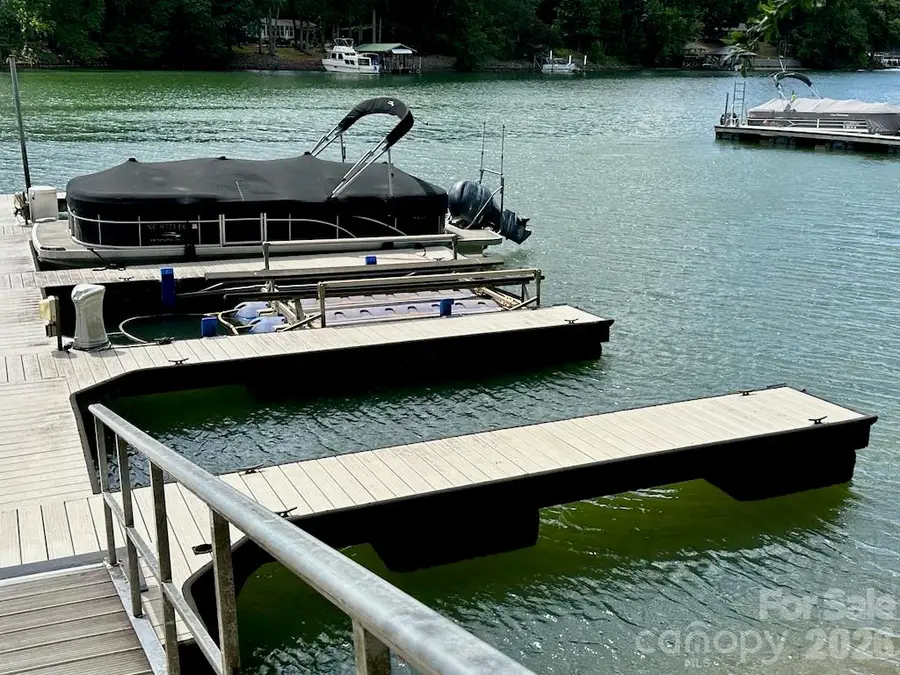 3529 Mountain Cove Drive, Charlotte, NC 28216 - #3