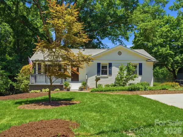 6819 Woodstock Drive, Charlotte, NC 28210