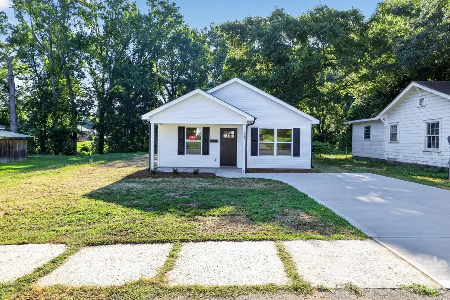 157 Third Street E, Gaffney, SC 29340 - #2
