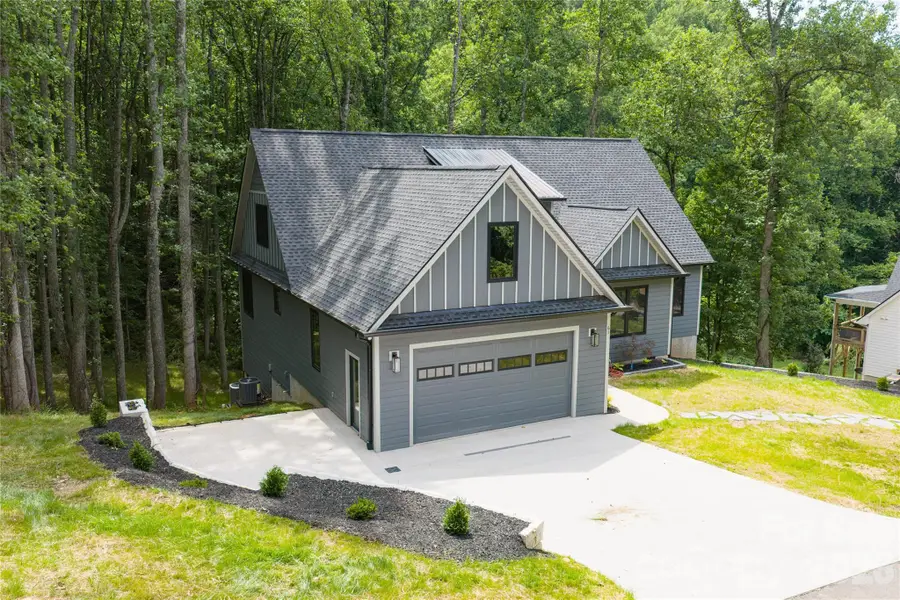 61 Bamboo Trail, Candler, NC 28715 - #3