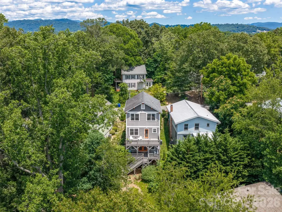 60 Mardell Circle, Asheville, NC 28806 - #3