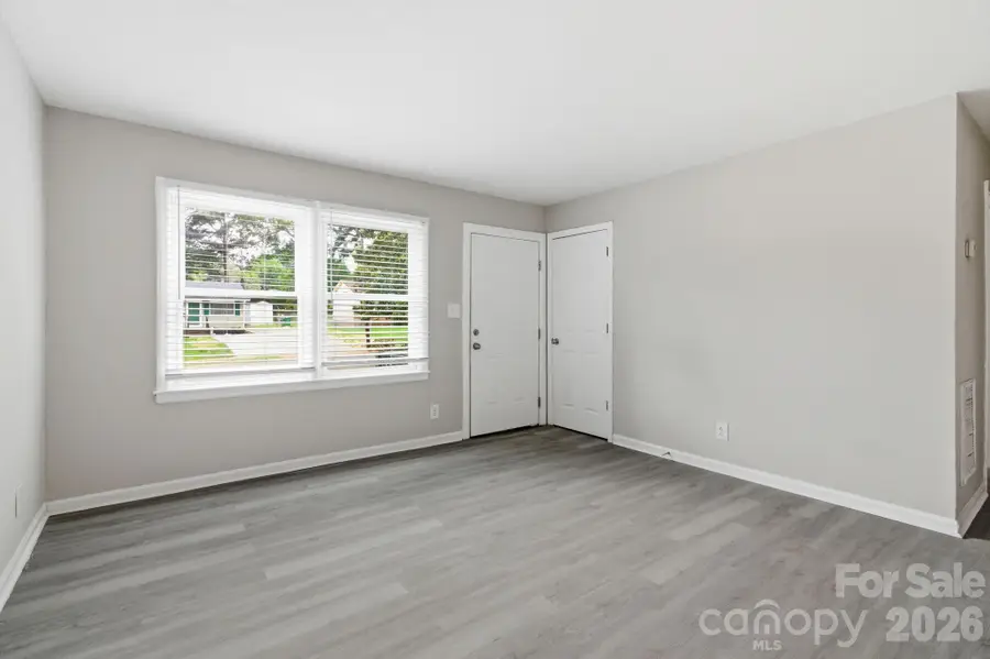 2725 Thornton Road, Charlotte, NC 28208 - #3