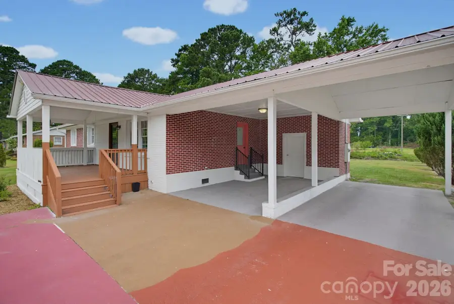 149 Dobbins Street, Wallace, NC 28466 - #3