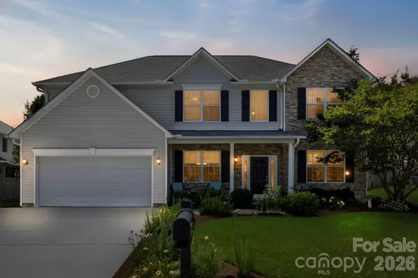 266 Wildbriar Road, Fletcher, NC 28732