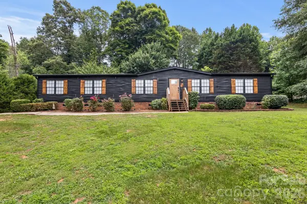 824 Joseph Antoon Circle, Stanley, NC 28164