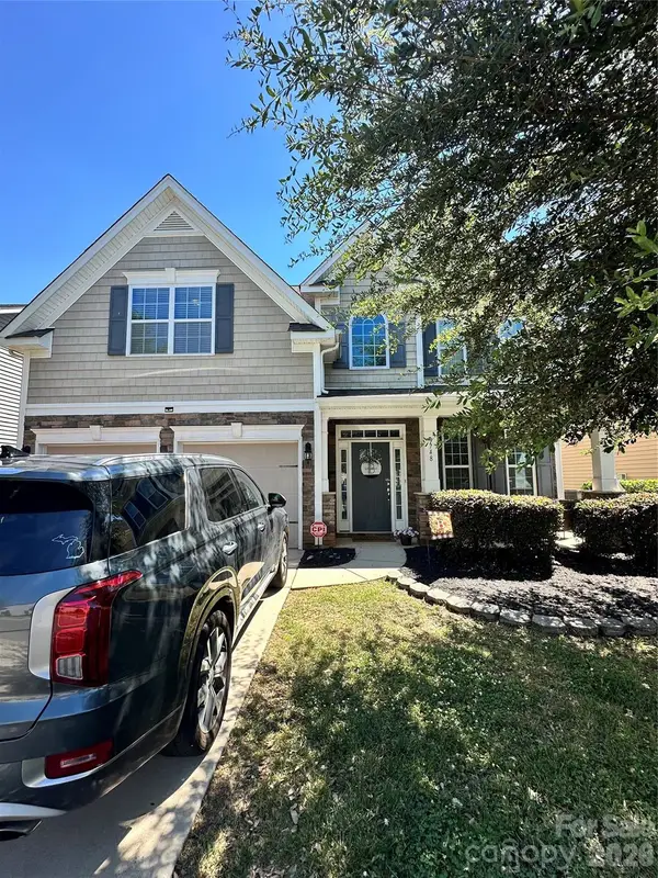 9748 Elgin Moor Road, Charlotte, NC 28278