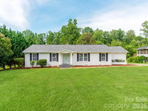 629 Belmorrow Drive, Charlotte, NC 28214