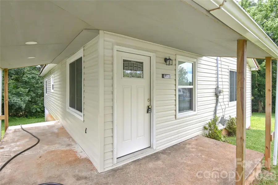 622 Green Street Loop, Marion, NC 28752 - #2