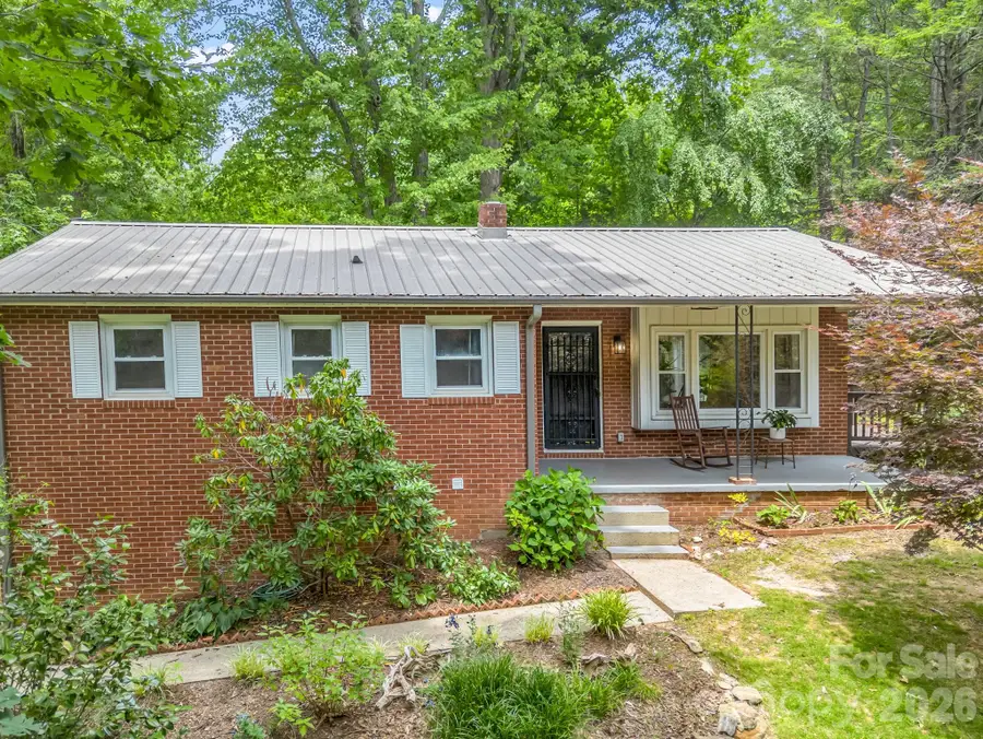 14 Penelope Street, Black Mountain, NC 28711 - #2