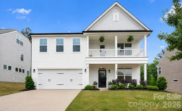 122 W Heart Pine Lane, Statesville, NC 28677