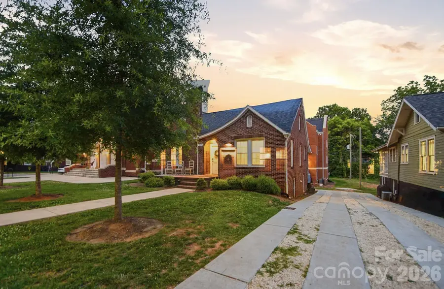 205 Grandin Road, Charlotte, NC 28208 - #2