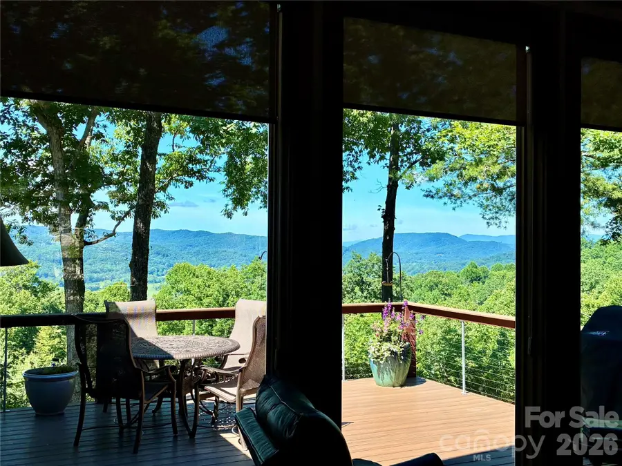 48 S Mountain Morning Lane, Hendersonville, NC 28739 - #3