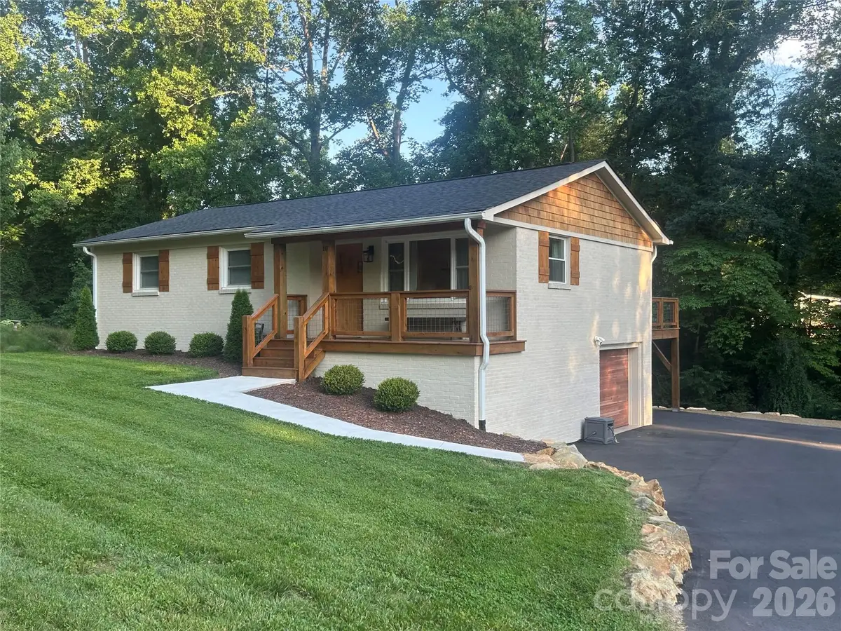 10 Oakwood Drive, Weaverville, NC 28787 - #1