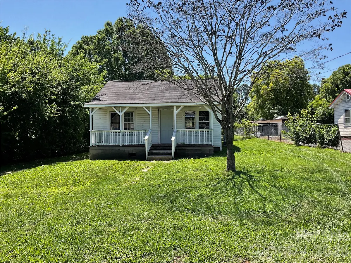 1024 Catawba Street, Lincolnton, NC 28092 - #1