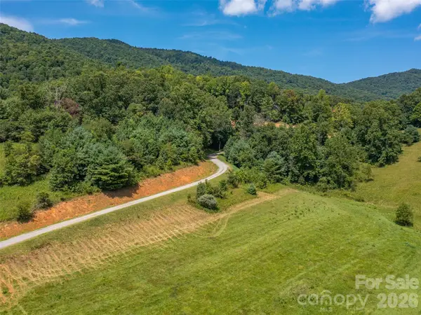 000 Locust Rough Mountain Road #5, Burnsville, NC 28714
