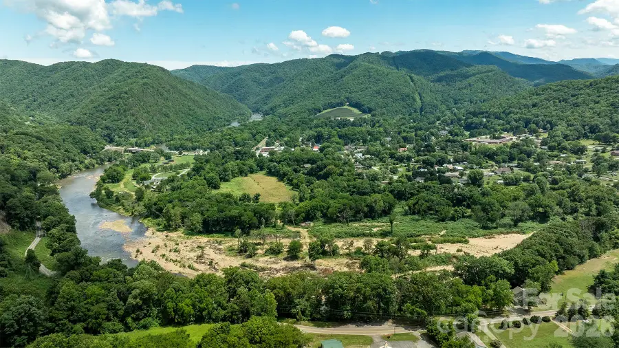 821 River Road, Hot Springs, NC 28743 - #3