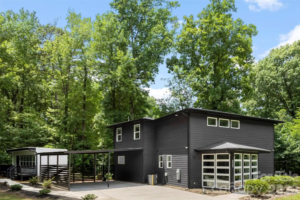 7117 W Sugar Creek Road, Charlotte, NC 28269 - #1