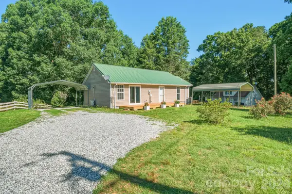 547 Pea Ridge Street, Morganton, NC 28655