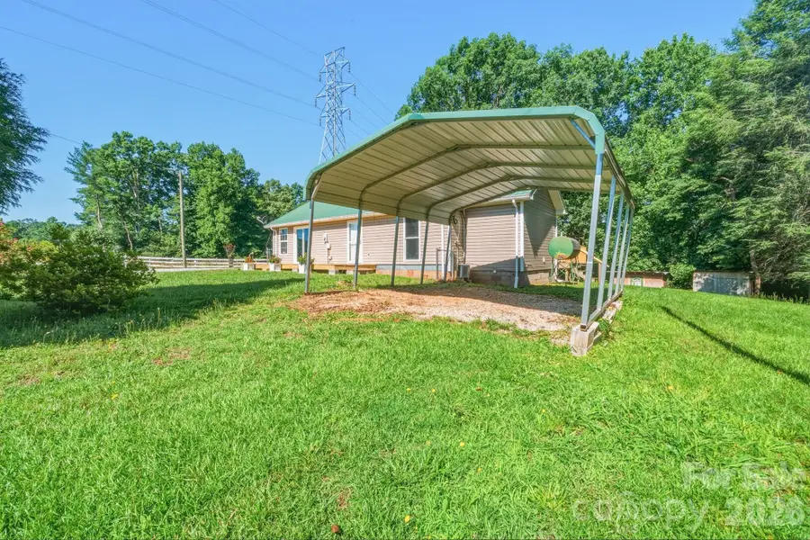 547 Pea Ridge Street, Morganton, NC 28655 - #2