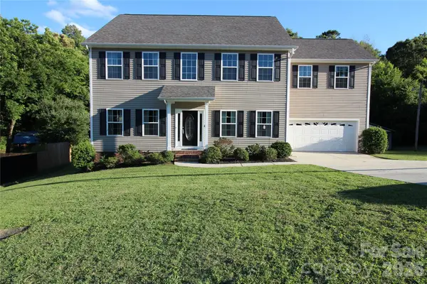 1034 Arrowhead Drive Se, Concord, NC 28025