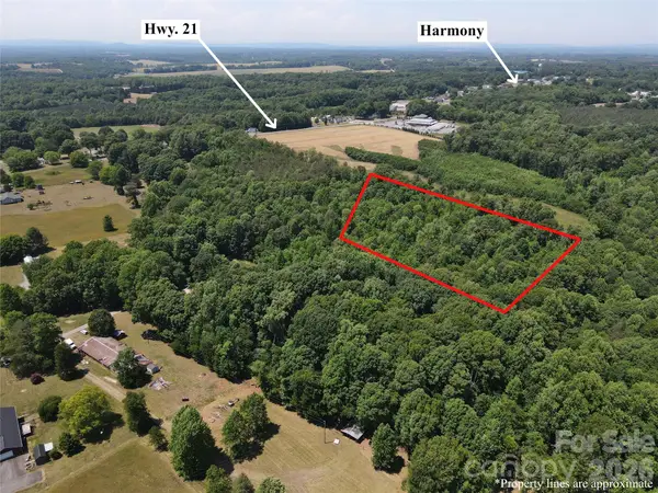165 Alexander Farm Road, Harmony, NC 28634