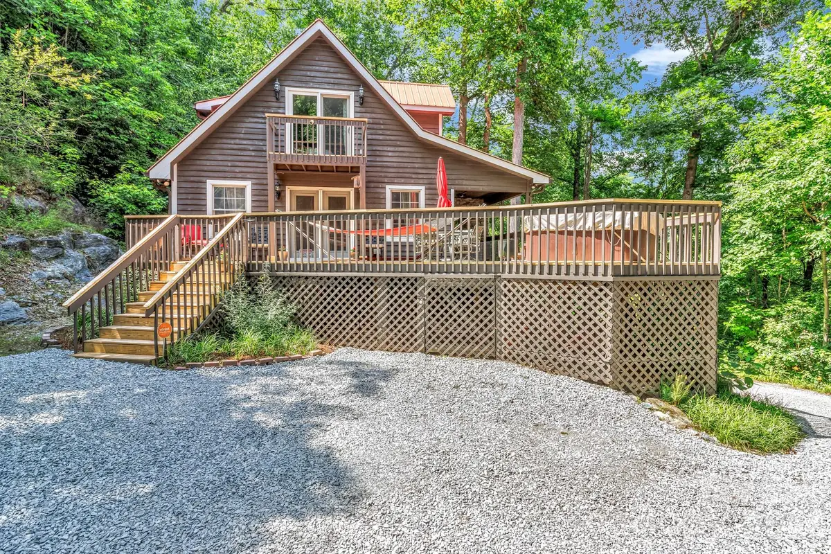 237 Woodys Drive, Hendersonville, NC 28792 - #1