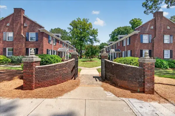 524 Hawthorne Lane #9, Charlotte, NC 28204
