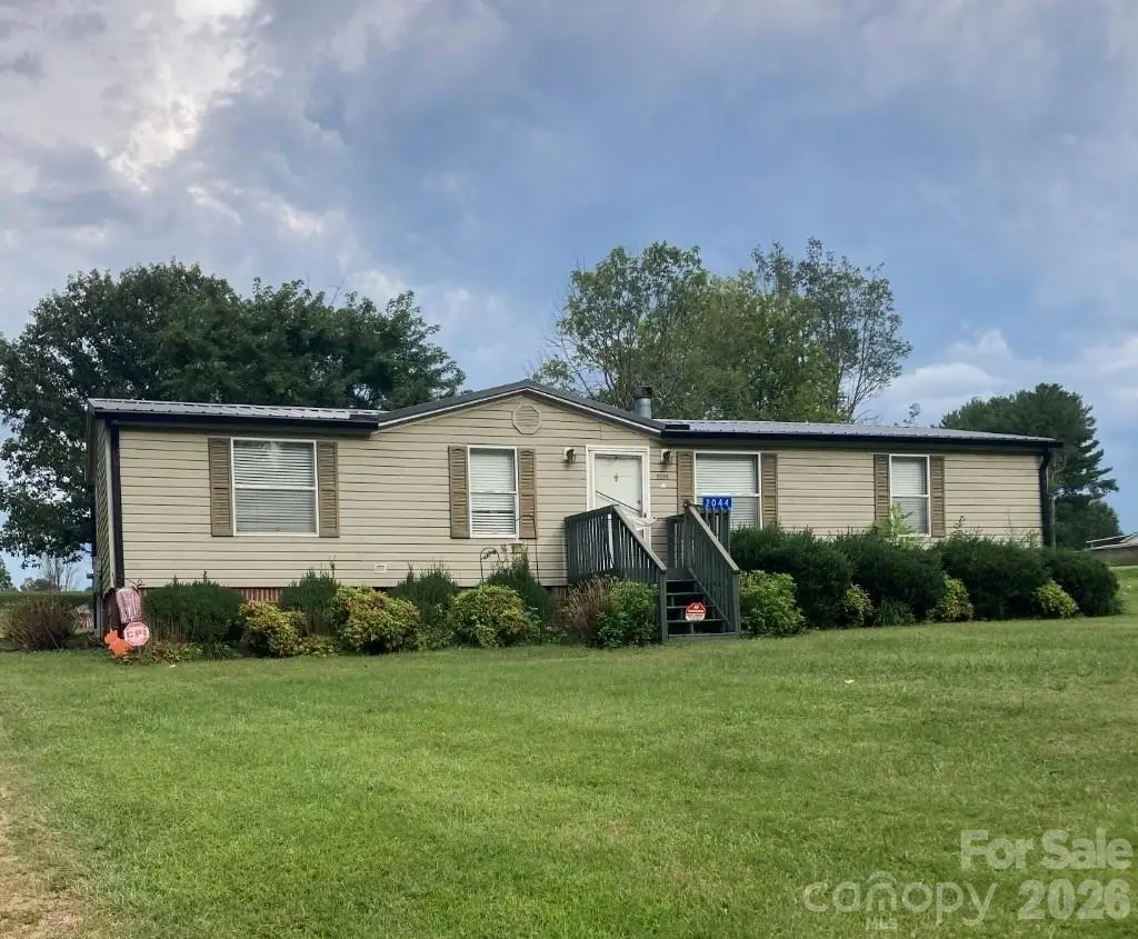 2044 Clareview Drive, Conover, NC 28613 - #1
