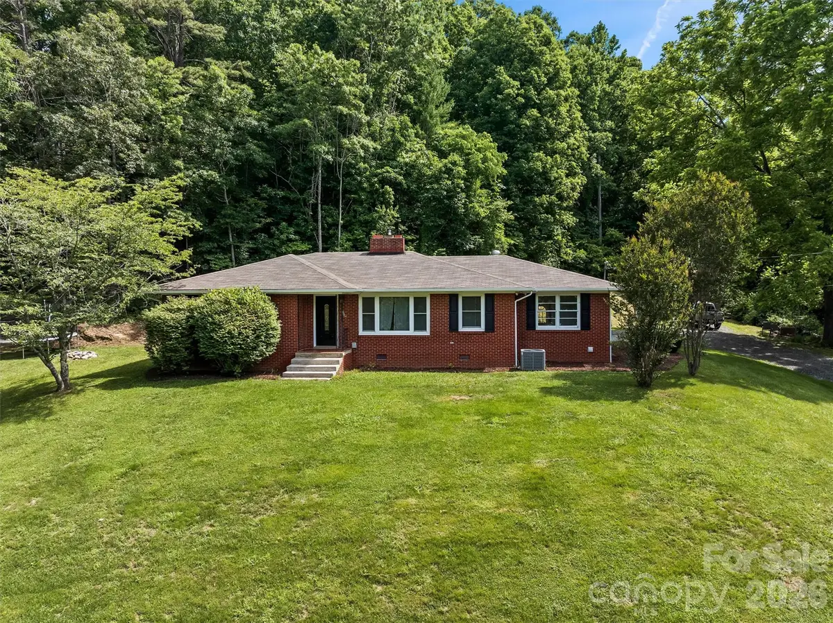 11 Old Mill Road, Mars Hill, NC 28754 - #1