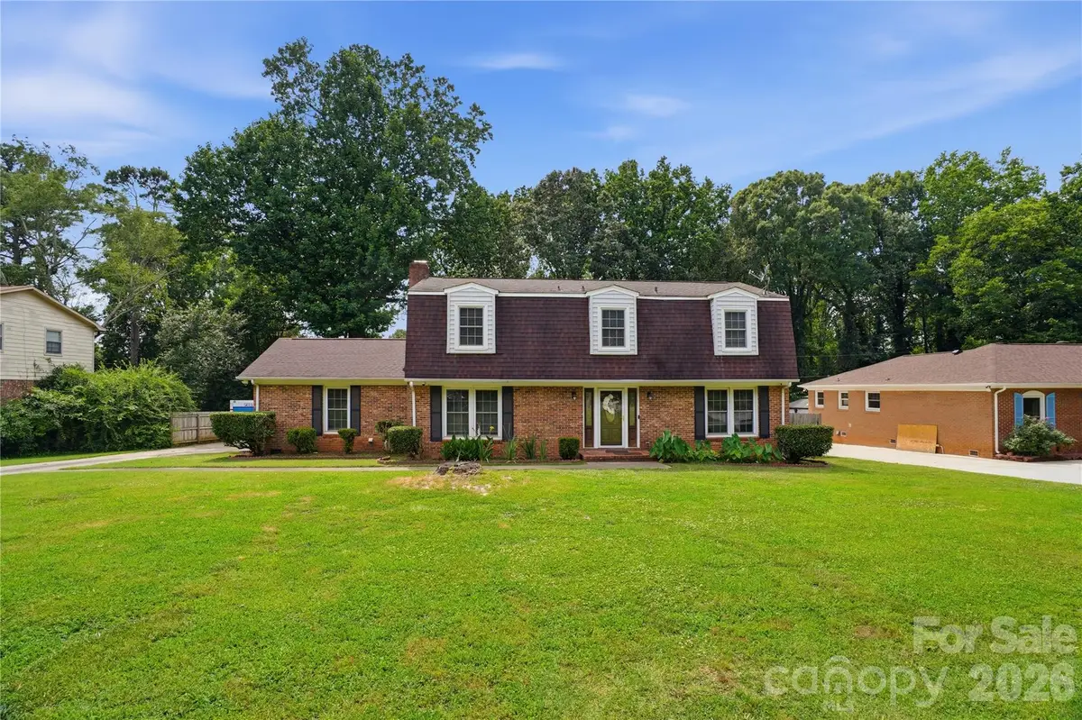 6419 Pencade Lane, Charlotte, NC 28215 - #1