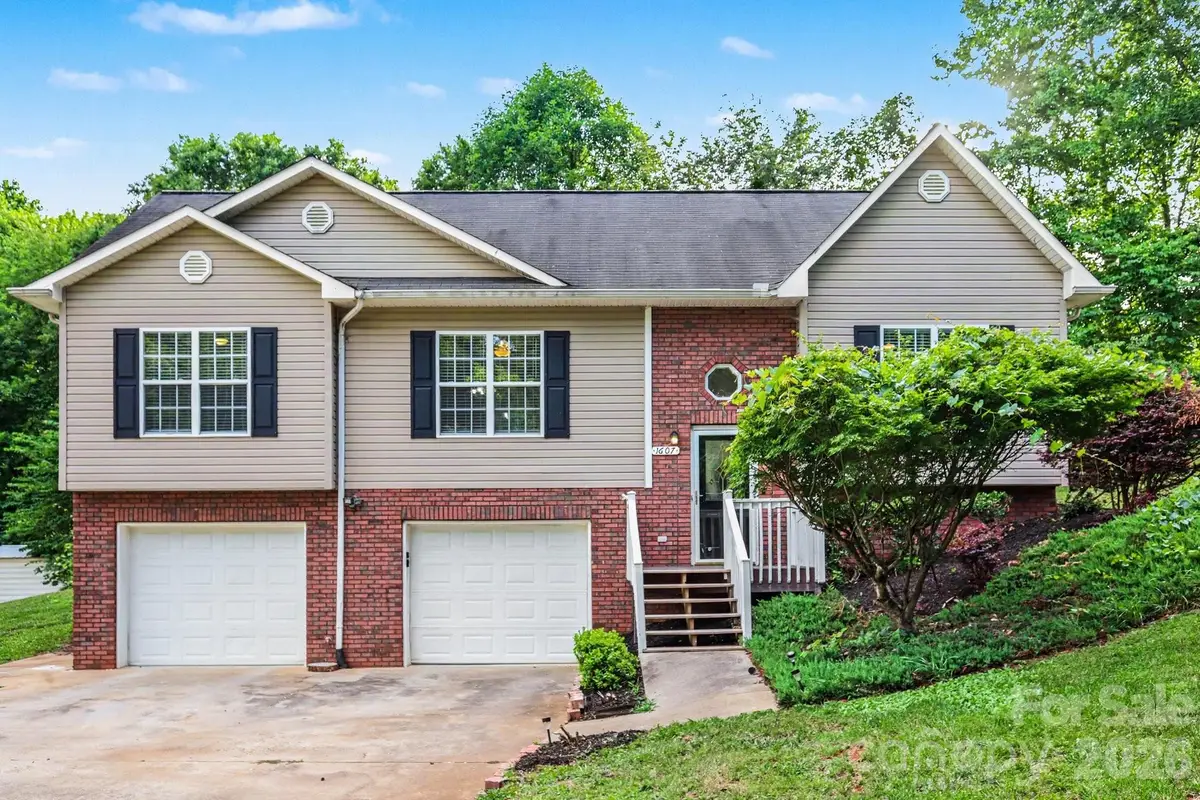 1607 Indian Springs Drive Nw, Conover, NC 28613 - #1