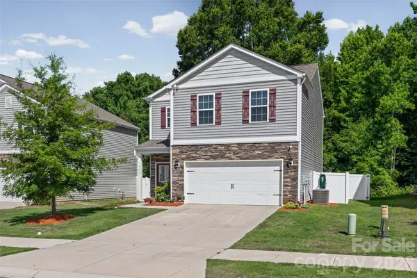 542 King Clover Lane, Clover, SC 29710