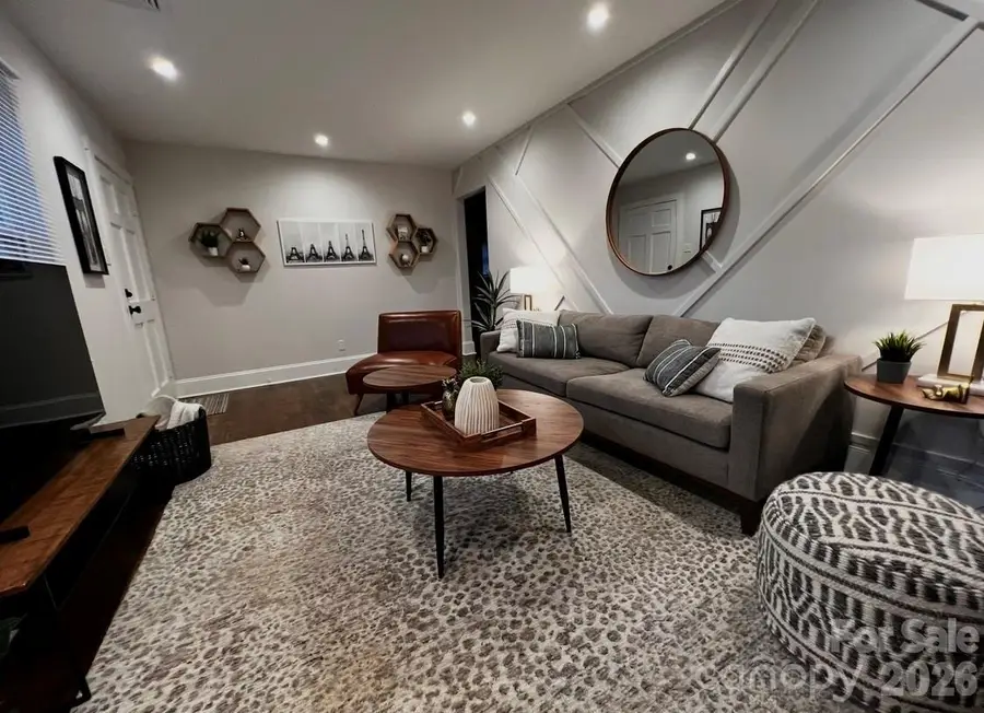 523 Kenlough Drive, Charlotte, NC 28209 - #2
