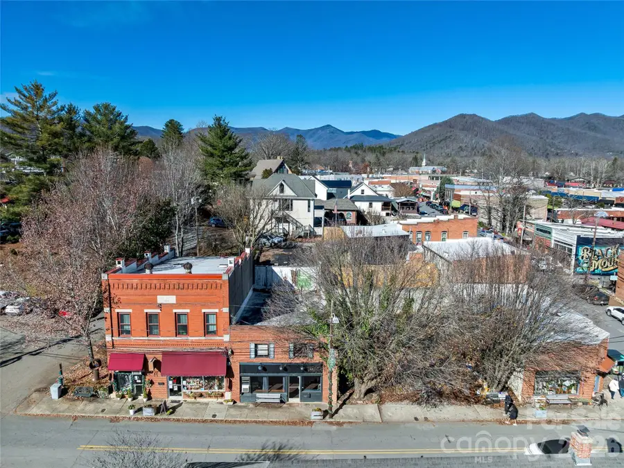 204 Sutton Avenue, Black Mountain, NC 28711 - #2