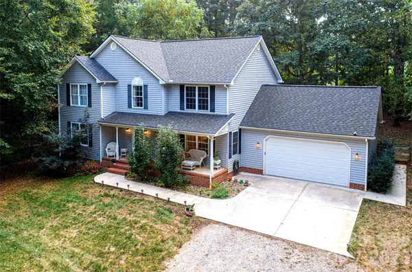 8327 Loma Linda Lane, Waxhaw, NC 28173